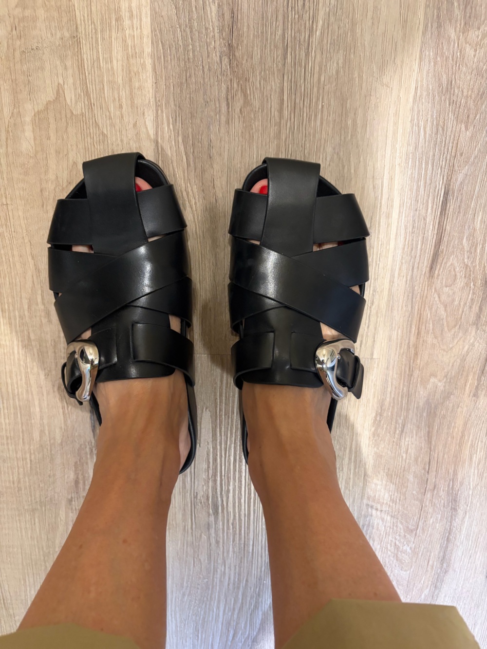 Aerosoles Libert Black Leather Woven Slide Sandals - Women